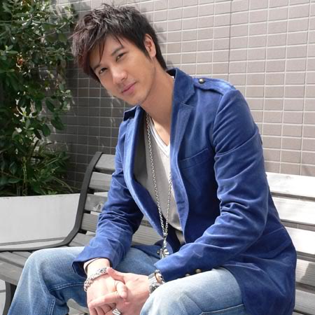 entertainment_1108_001.jpg