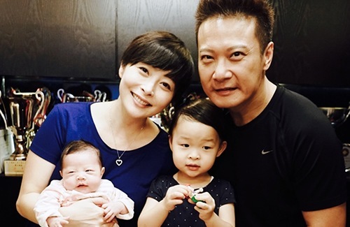 angela-tong-chin-ka-lok-second-baby.jpg