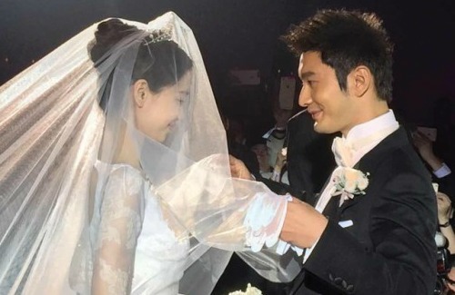 angelababy-huang-xiaoming-wedding-ring.jpg