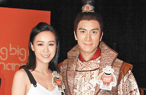 Jacqueline-Wong-Kenneth-Ma-cooking.jpg