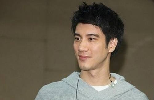 Leehom-Wang-2015.jpg