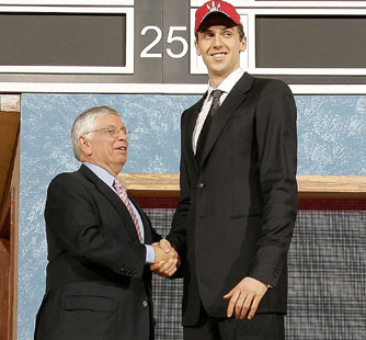 A Look Back at the 2006 NBA Draft – Raptors Draft Andrea Bargnani with the  1st Pick - Raptors Republic