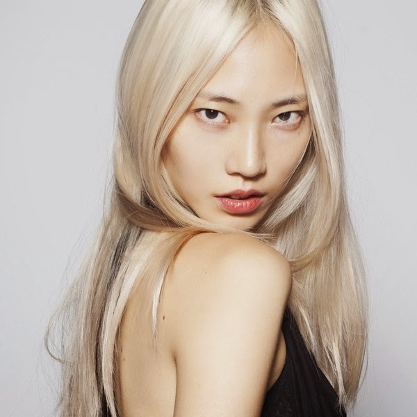 please... blond hair and Asian face, not a good match | Dramasian: Asian  Entertainment News